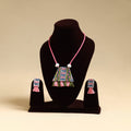 Buy Handmade Fabart Necklace Set