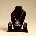 Buy Handmade Fabart Necklace Set
