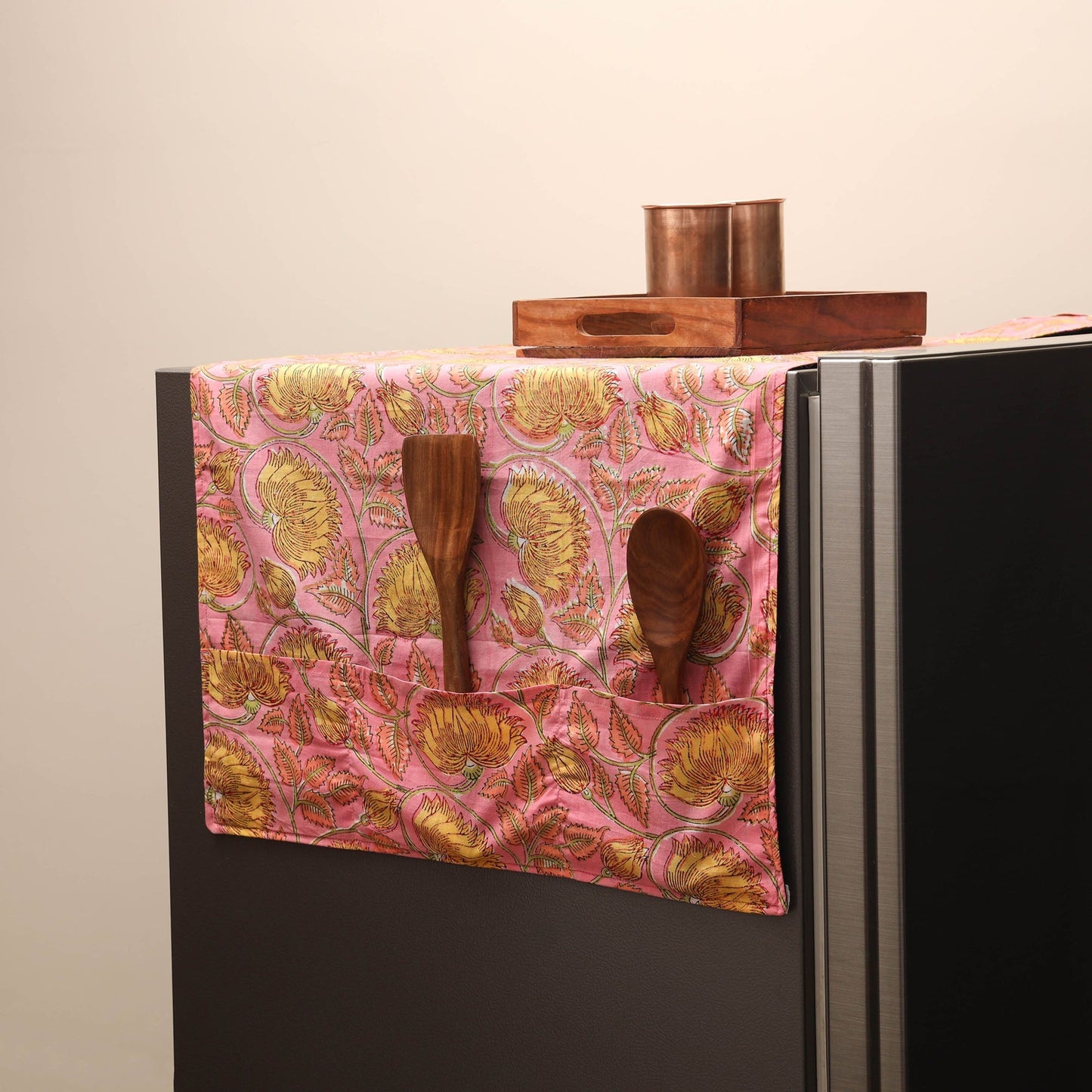 Handmade fridge top cover with multiple pockets 03