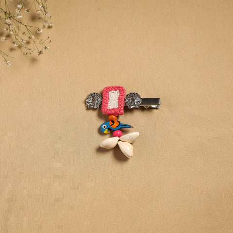 Handmade gs shell & thread work hair clip 33 - handcrafted