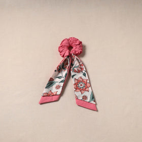 Handmade rubber band/scarf scrunchie 69 - handcrafted