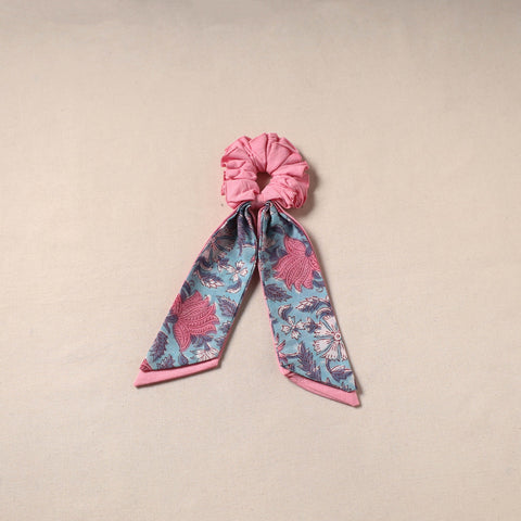 Handmade rubber band/scarf scrunchie 75 - handcrafted