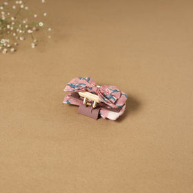 Pink - handmade women’s bow hair claw clip 01 - handcrafted