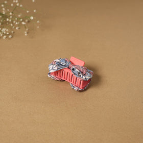 Pink - handmade women’s bow hair claw clip 40 - handcrafted