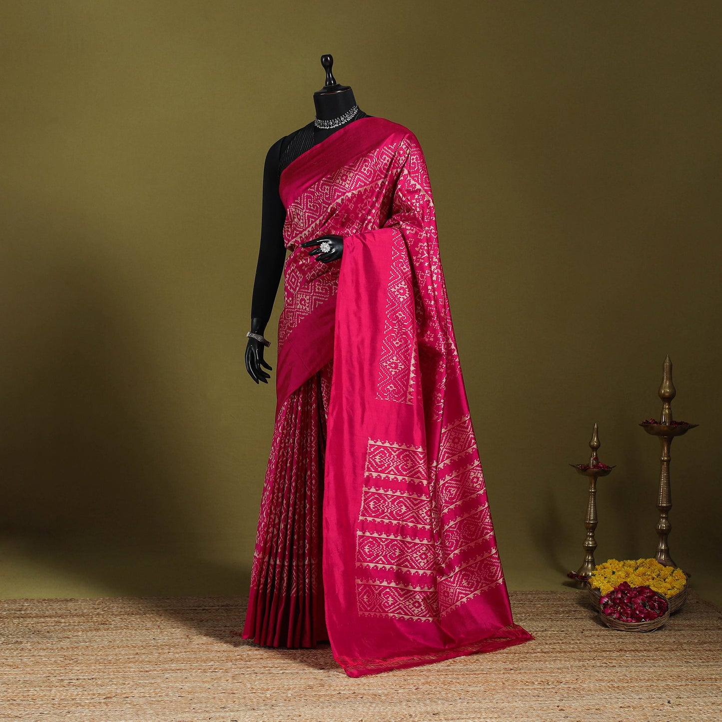 Pink - handspun handloom silk pochampally patola ikat saree