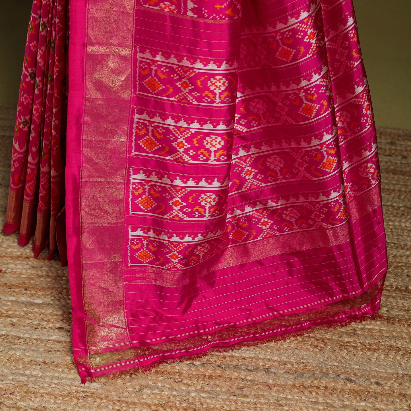 Pink - handspun handloom silk pochampally patola ikat saree