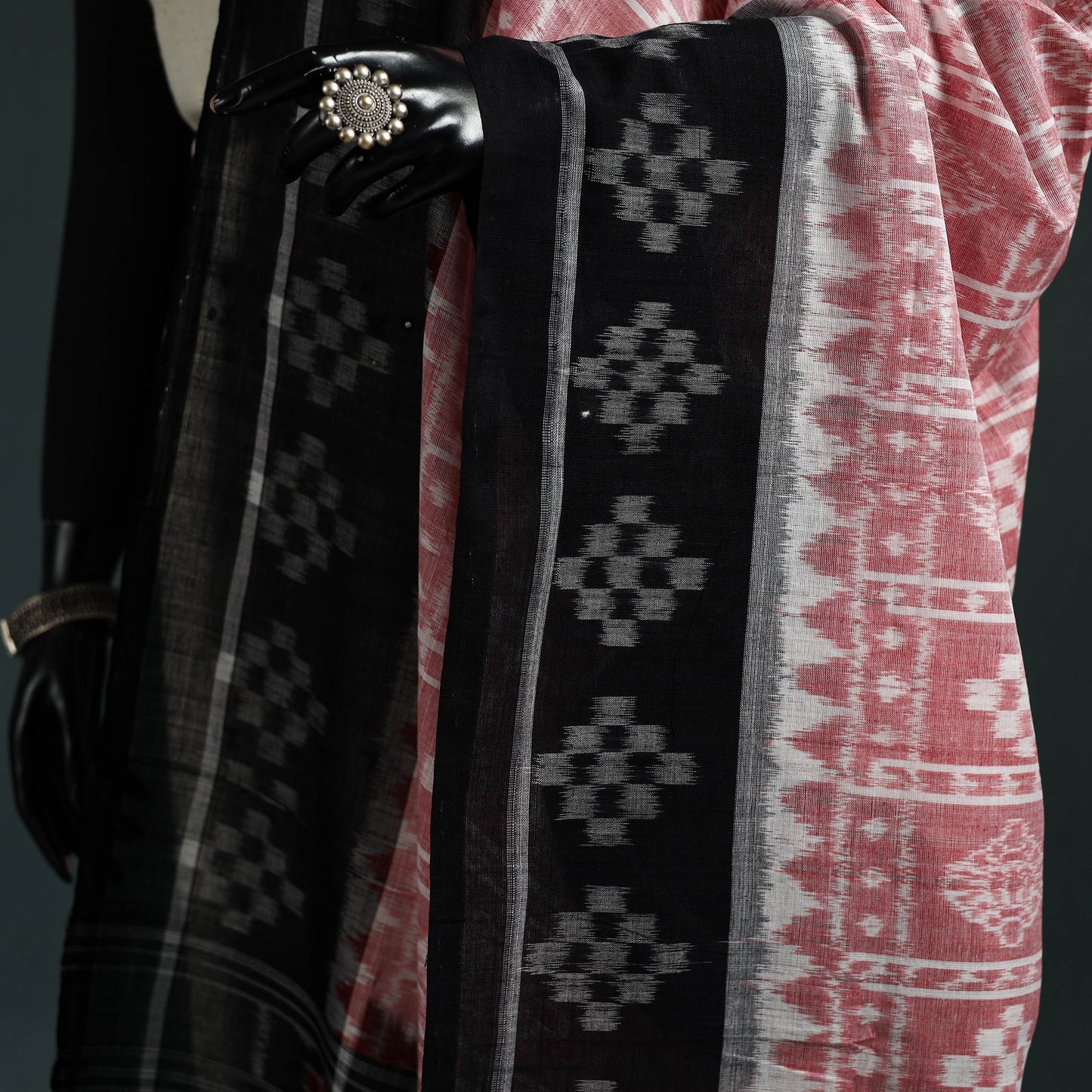 Ikat handloom cotton sambalpuri dupatta 19 - handcrafted
