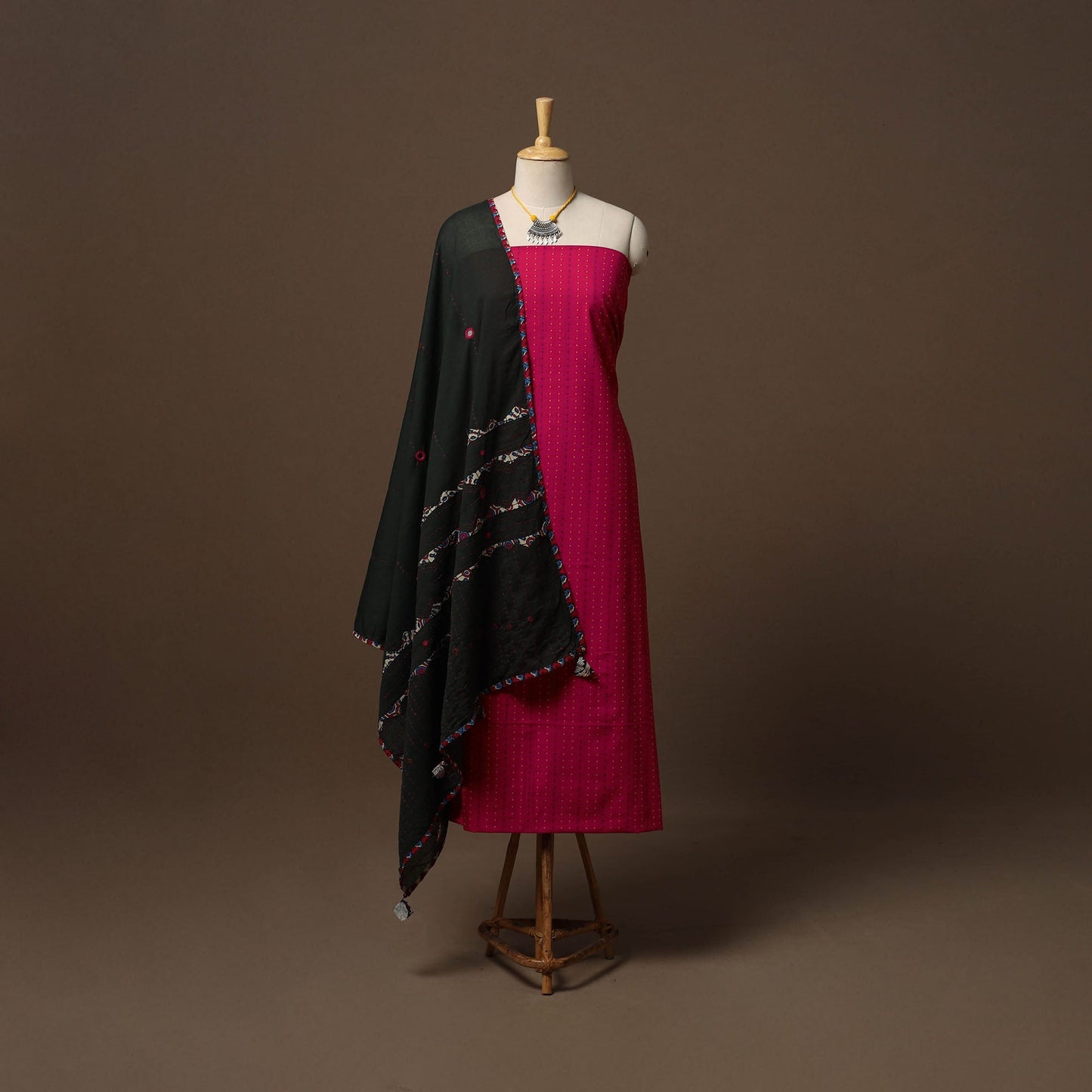 Jacquard cotton 2pc unstitched dress material