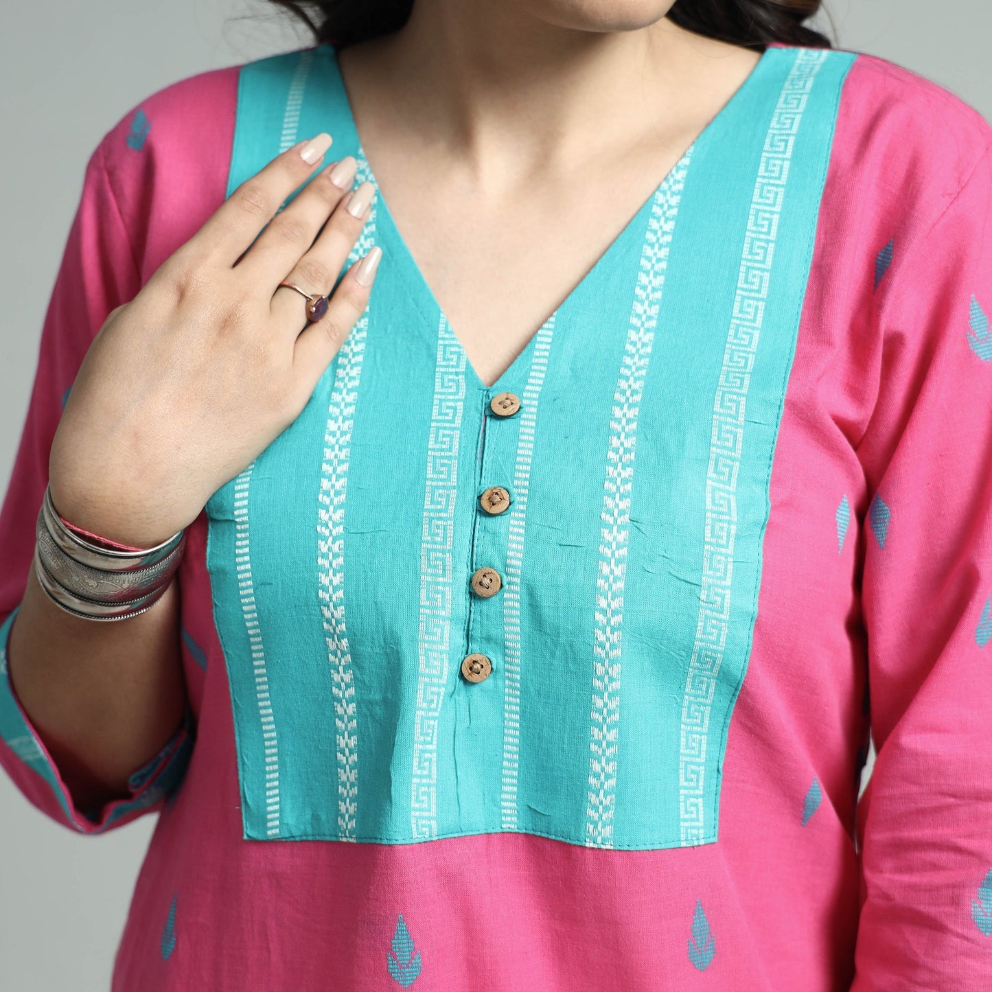 Pink jacquard cotton floral kurta - handcrafted