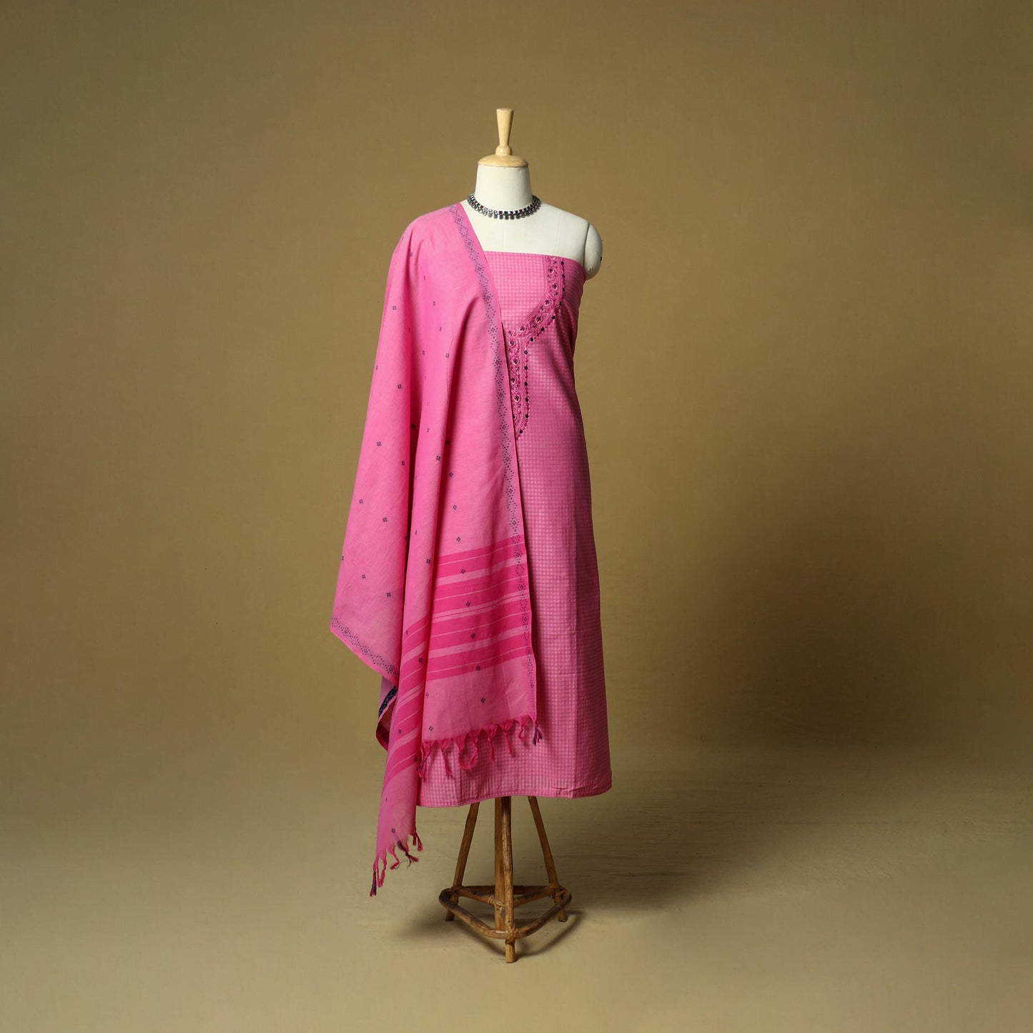 Jacquard embroidered cotton 3pc unstitched dress material