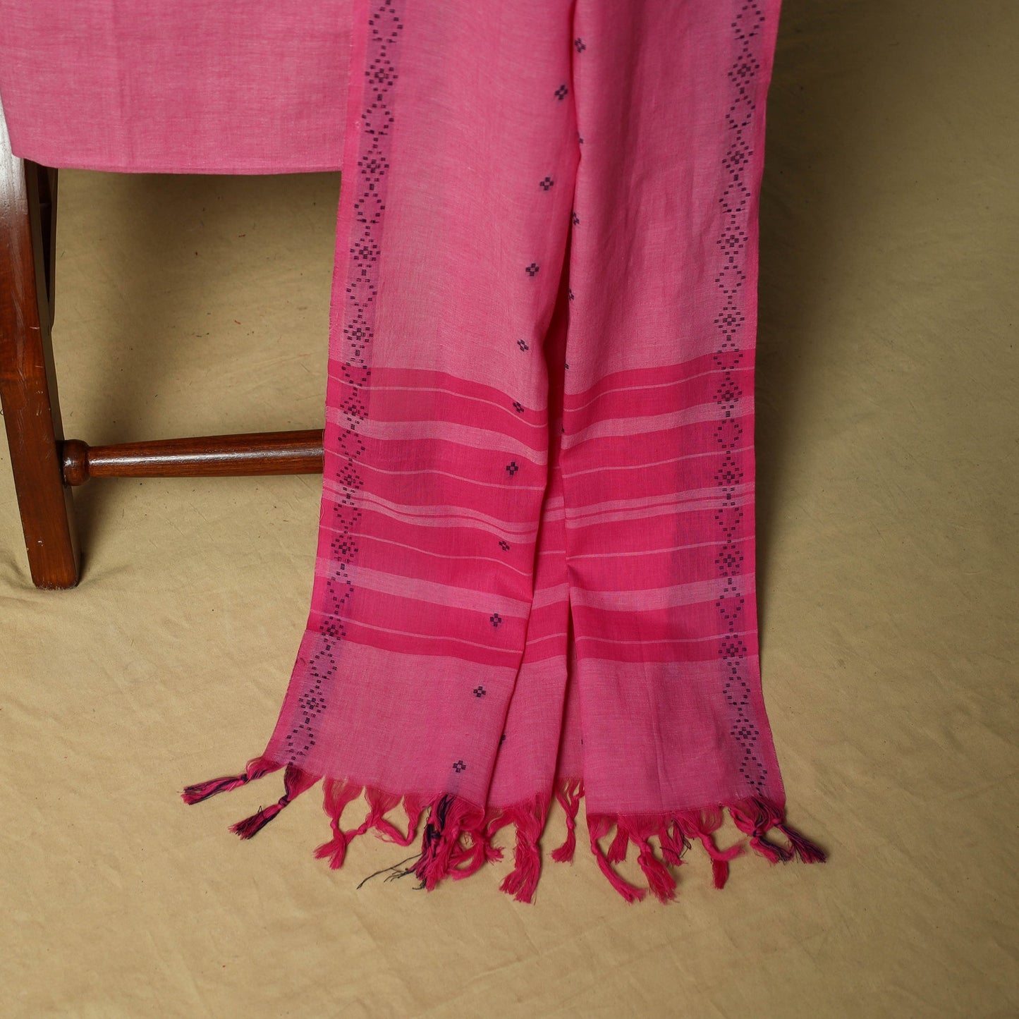 Jacquard embroidered cotton 3pc unstitched dress material