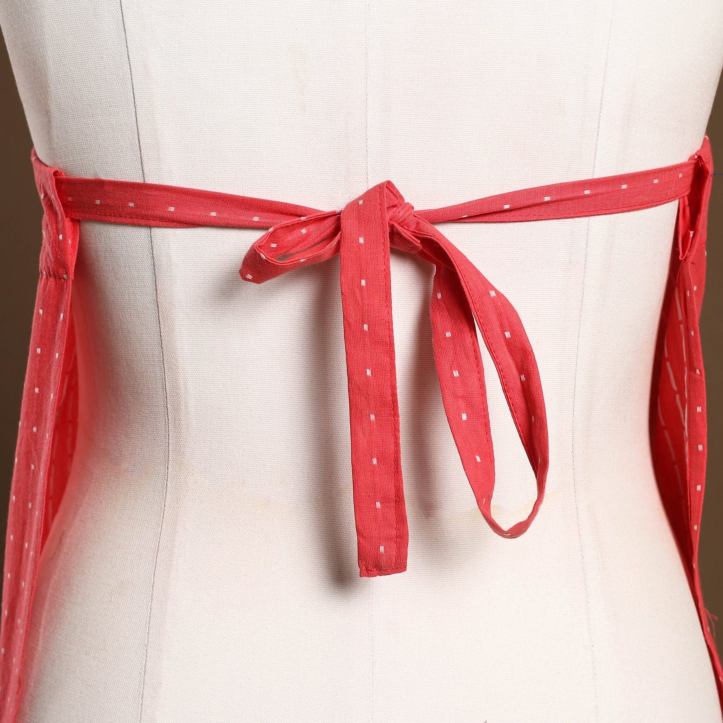 Buy Pink Jacquard Weaving Cotton Apron with Pocket