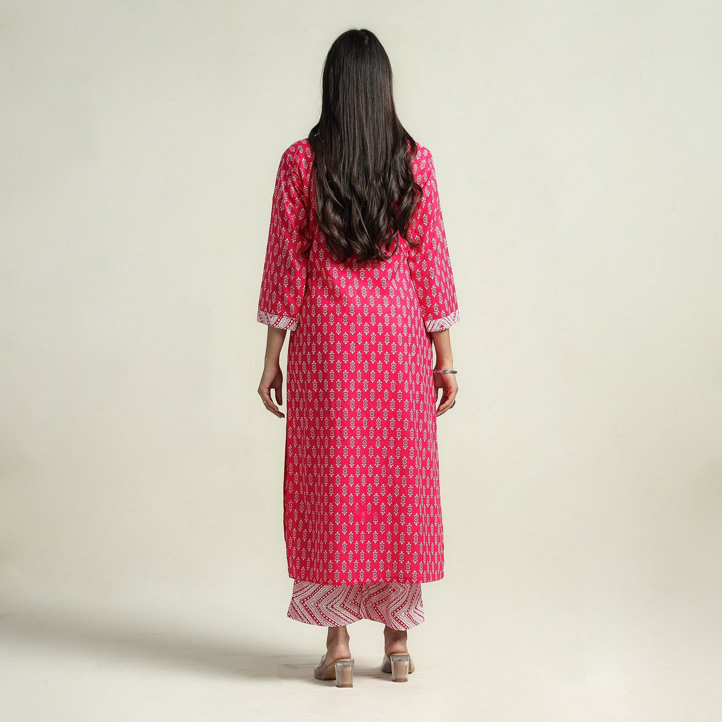 Buy Jaipur Printed Cotton Kurta with Palazzo & Dupatta Set Online at iTokri.com