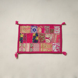 Khambadiya patchwork table mat (12 x 18 in) 16 - handcrafted