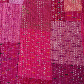 Khambadiya tagai patchwork quilt / gudri / blanket (109 x