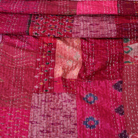 Khambadiya tagai patchwork quilt / gudri / blanket (109 x