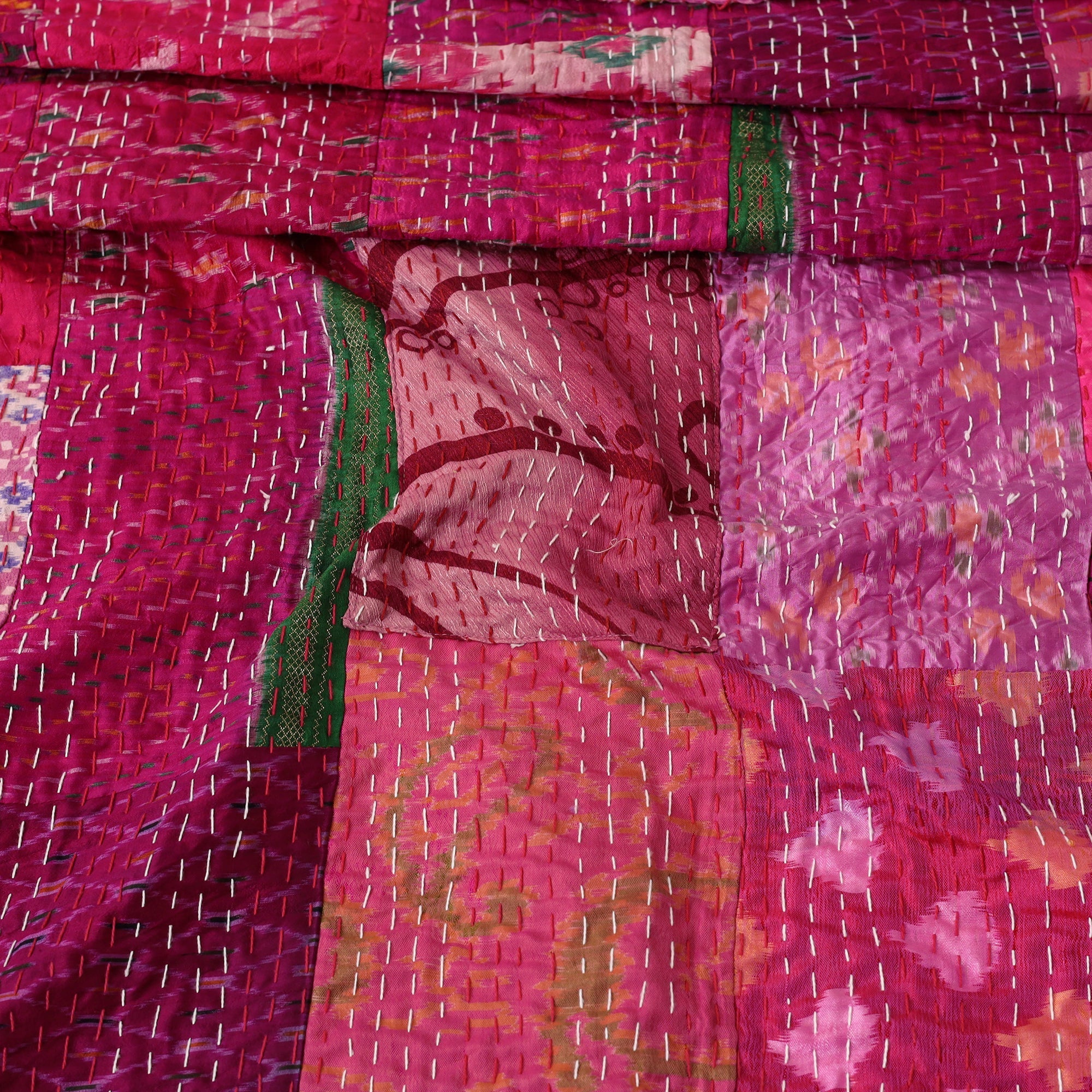 Khambadiya tagai patchwork quilt / gudri / blanket (109 x