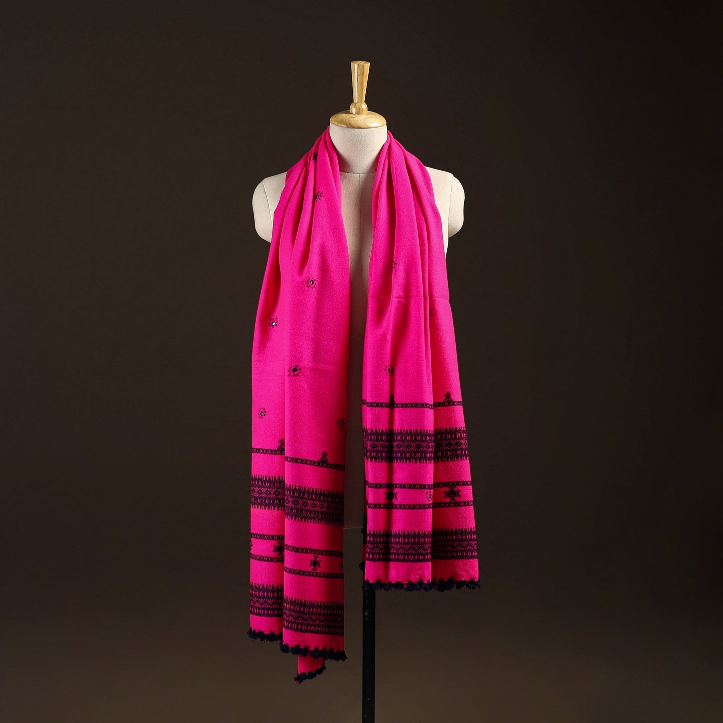 Kutch bhujodi handwoven mirror work wool shawl 17