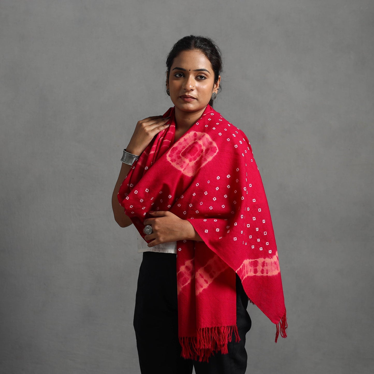 Pink - kutch handwoven woolen shibori & bandhani stole 34