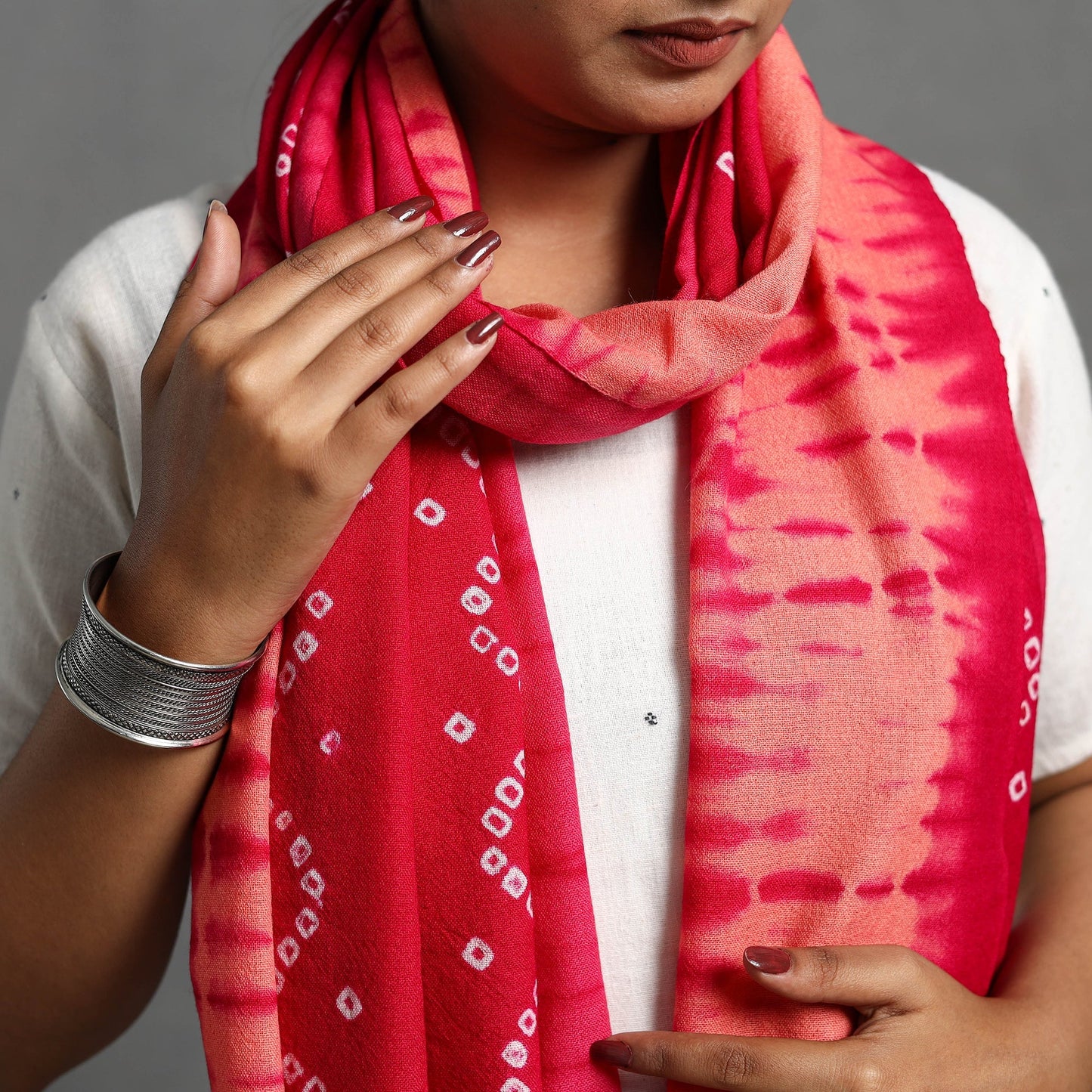 Pink - kutch handwoven woolen shibori & bandhani stole 35