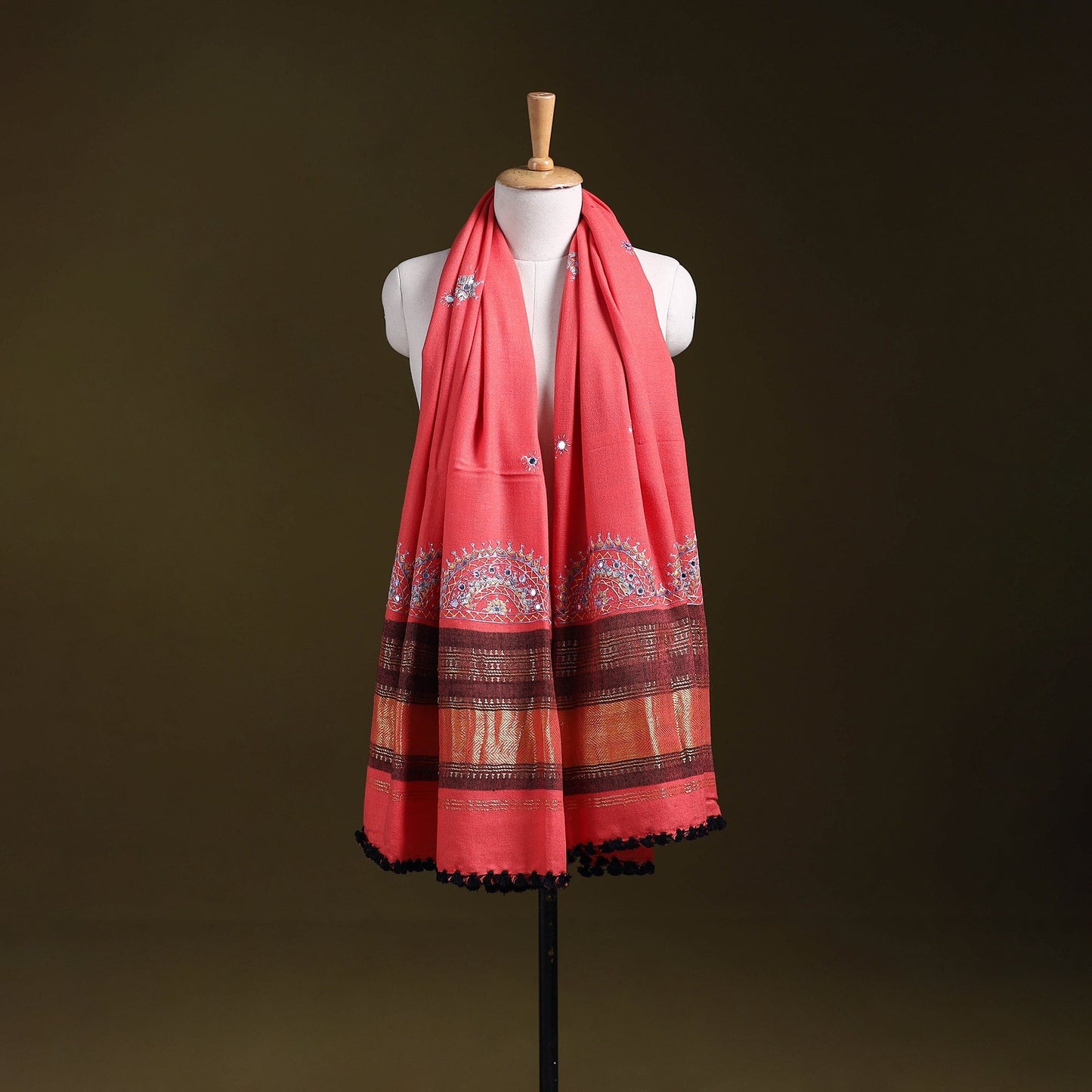 Pink - kutch neran hand embroidery mirror work woollen