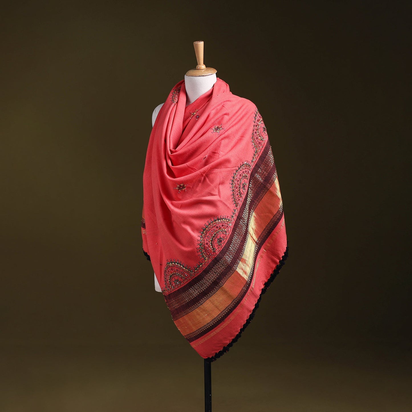 Pink - kutch neran hand embroidery mirror work woollen