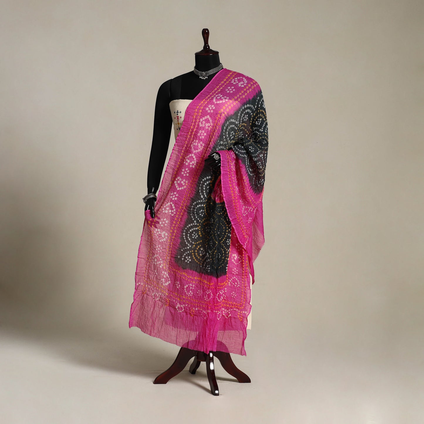 Pink Kutch Tie-Dye Mul Cotton Bandhani Dupatta