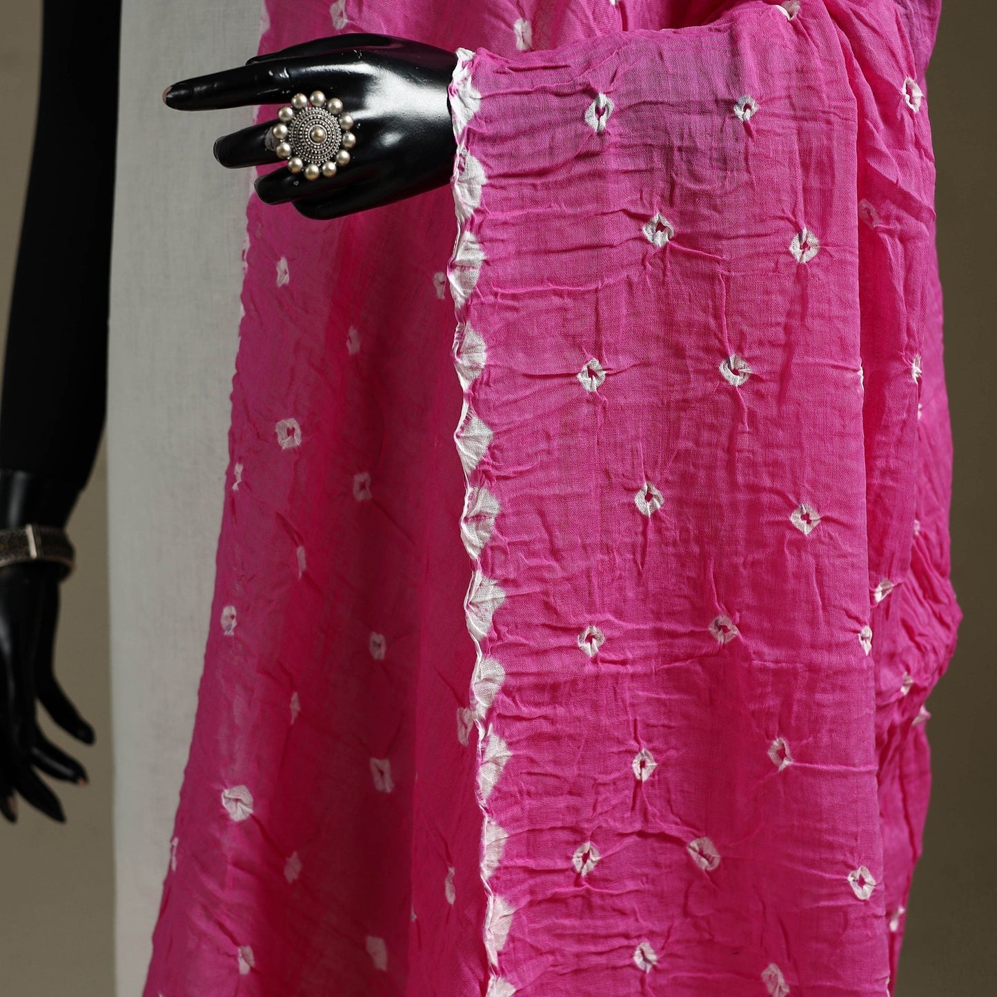 Kutch tie-dye mul cotton shibori bandhani dupatta 25