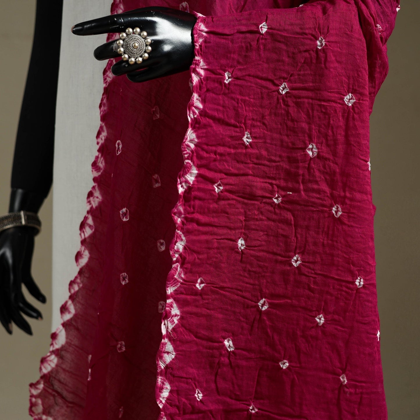 Kutch tie-dye mul cotton shibori bandhani dupatta 43