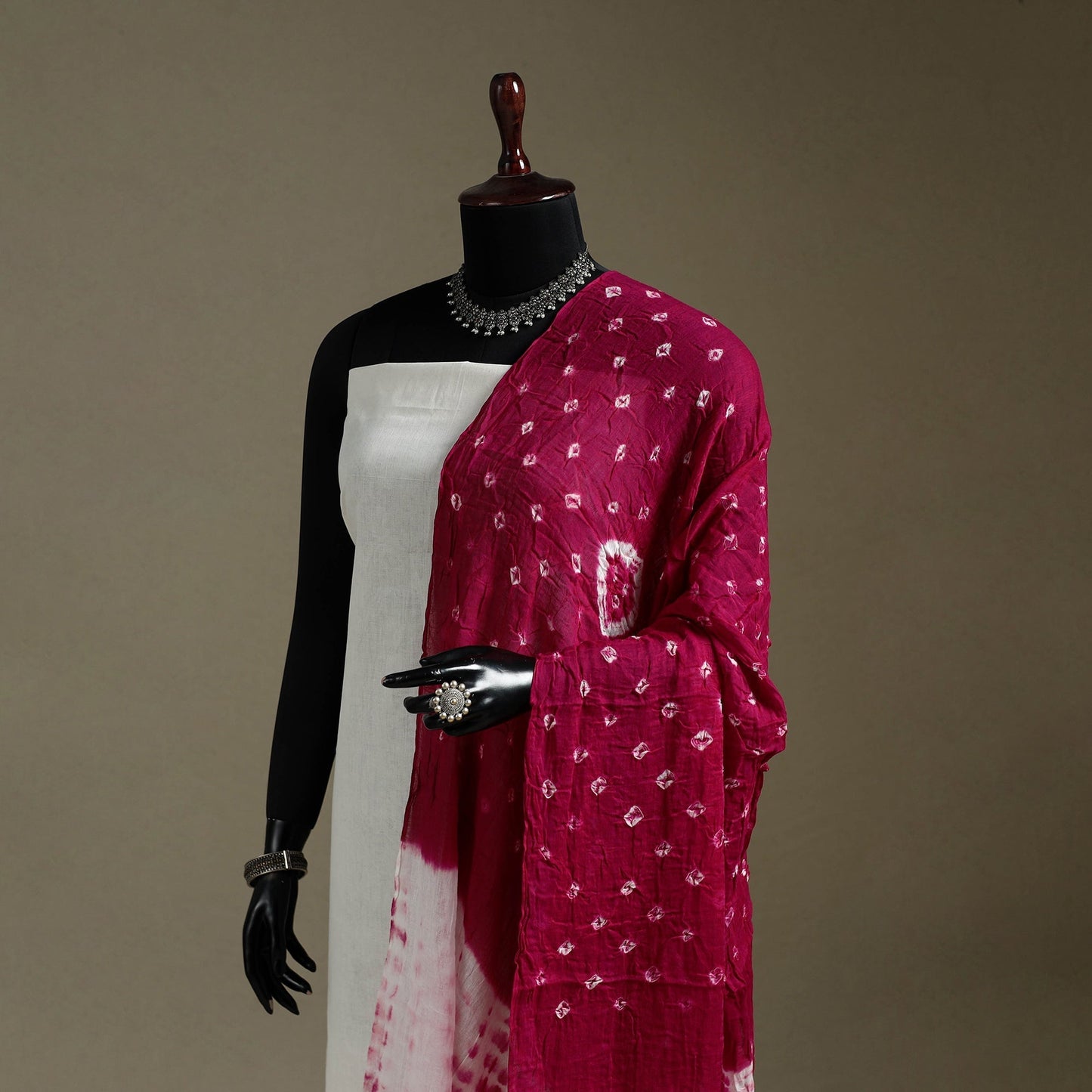 Kutch tie-dye mul cotton shibori bandhani dupatta 18
