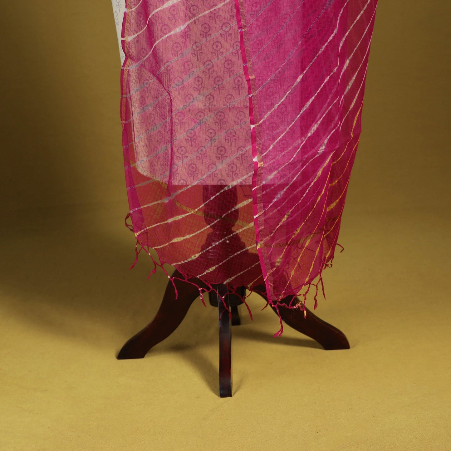 Pink - tie-dye kota doria cotton leheriya dupatta 14