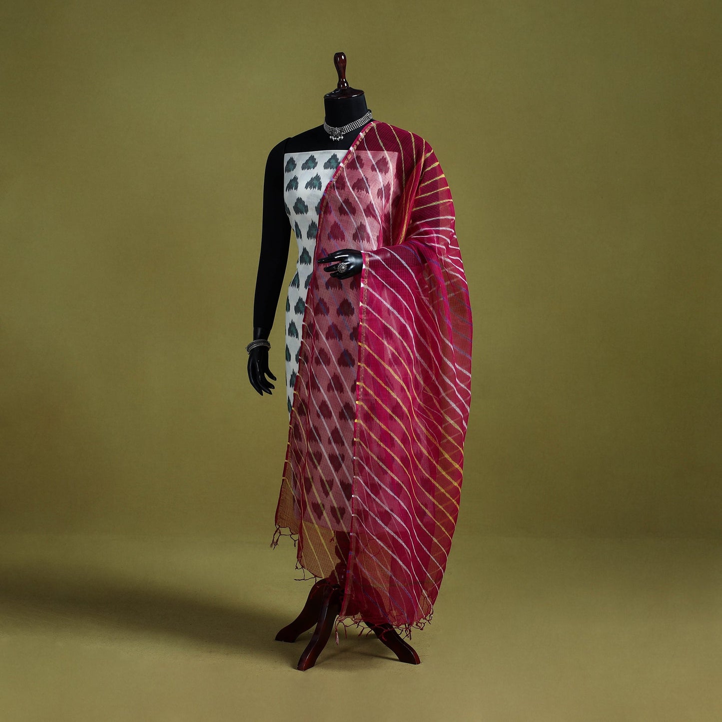 Pink - tie-dye kota doria cotton leheriya dupatta 14