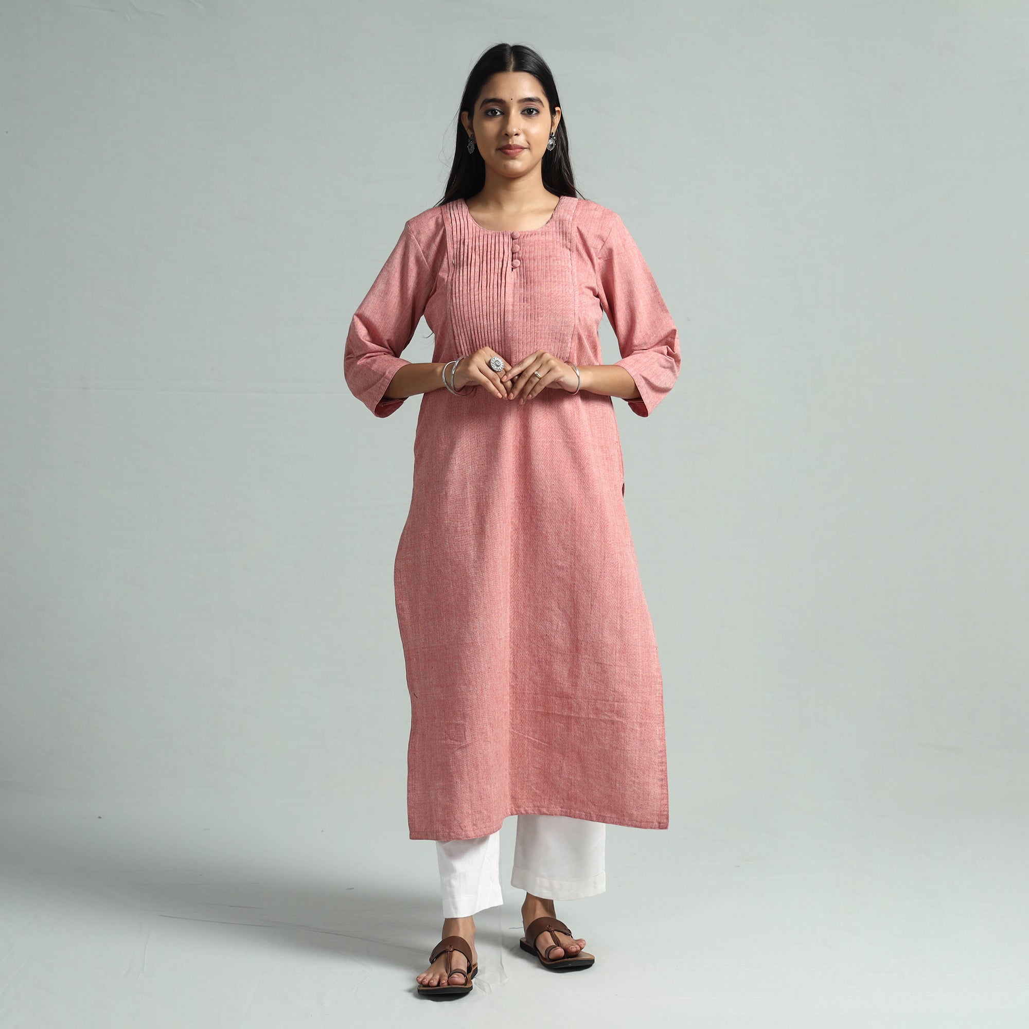 Buy Jhiri Handloom Cotton Pintuck Long Kurta Online l iTokri.com