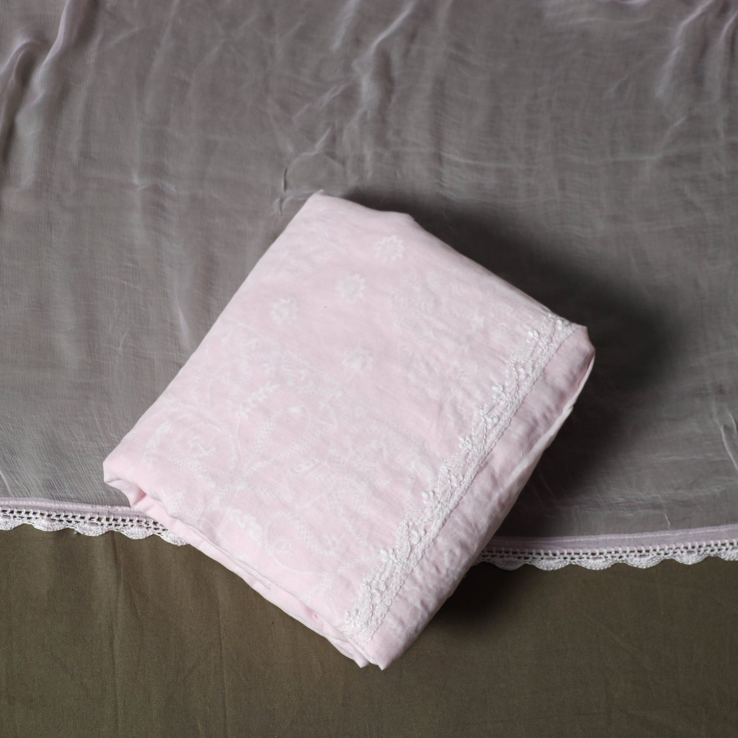 Lucknowi hand embroidered cotton chikankari 3pc unstitched