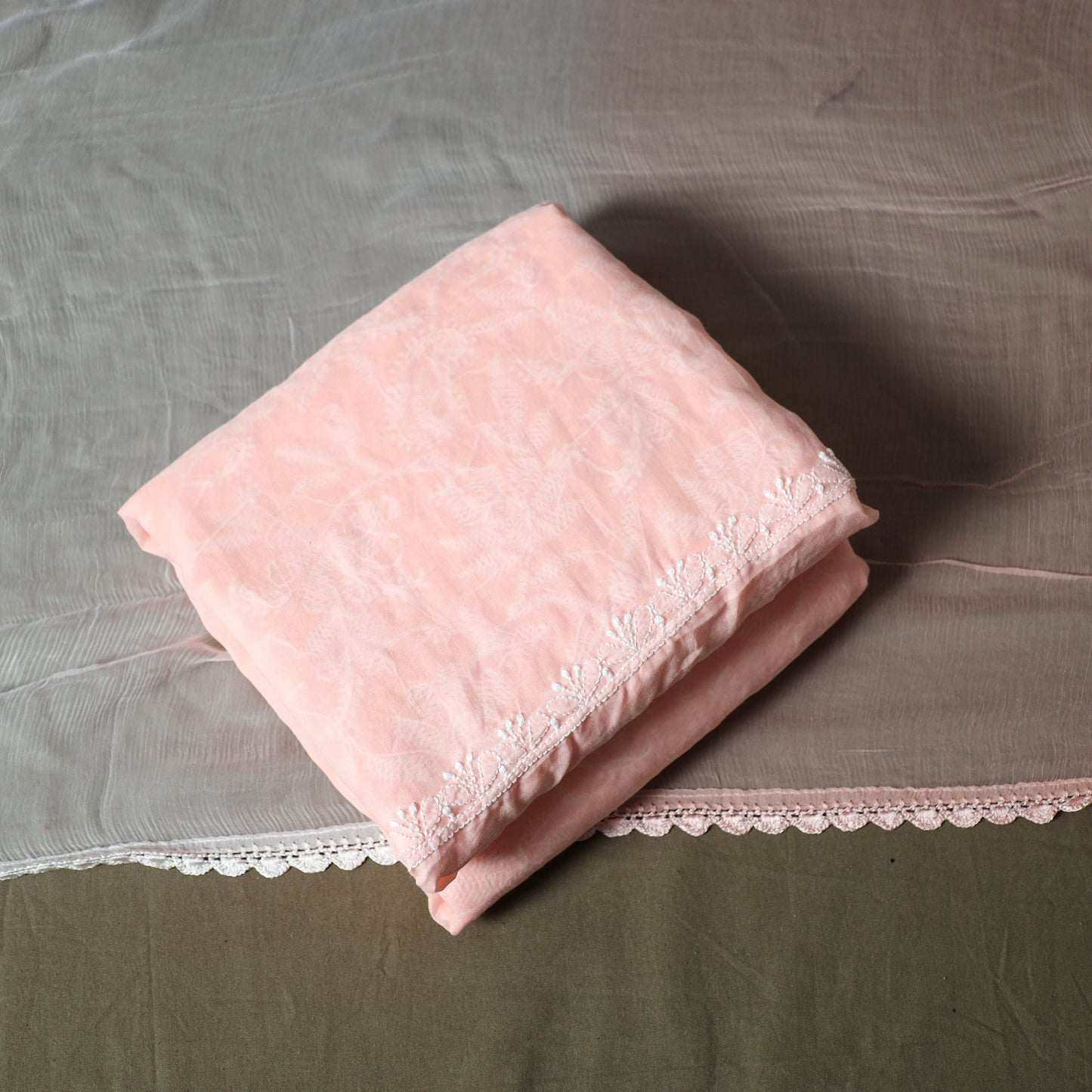 Lucknowi hand embroidered cotton chikankari 3pc unstitched