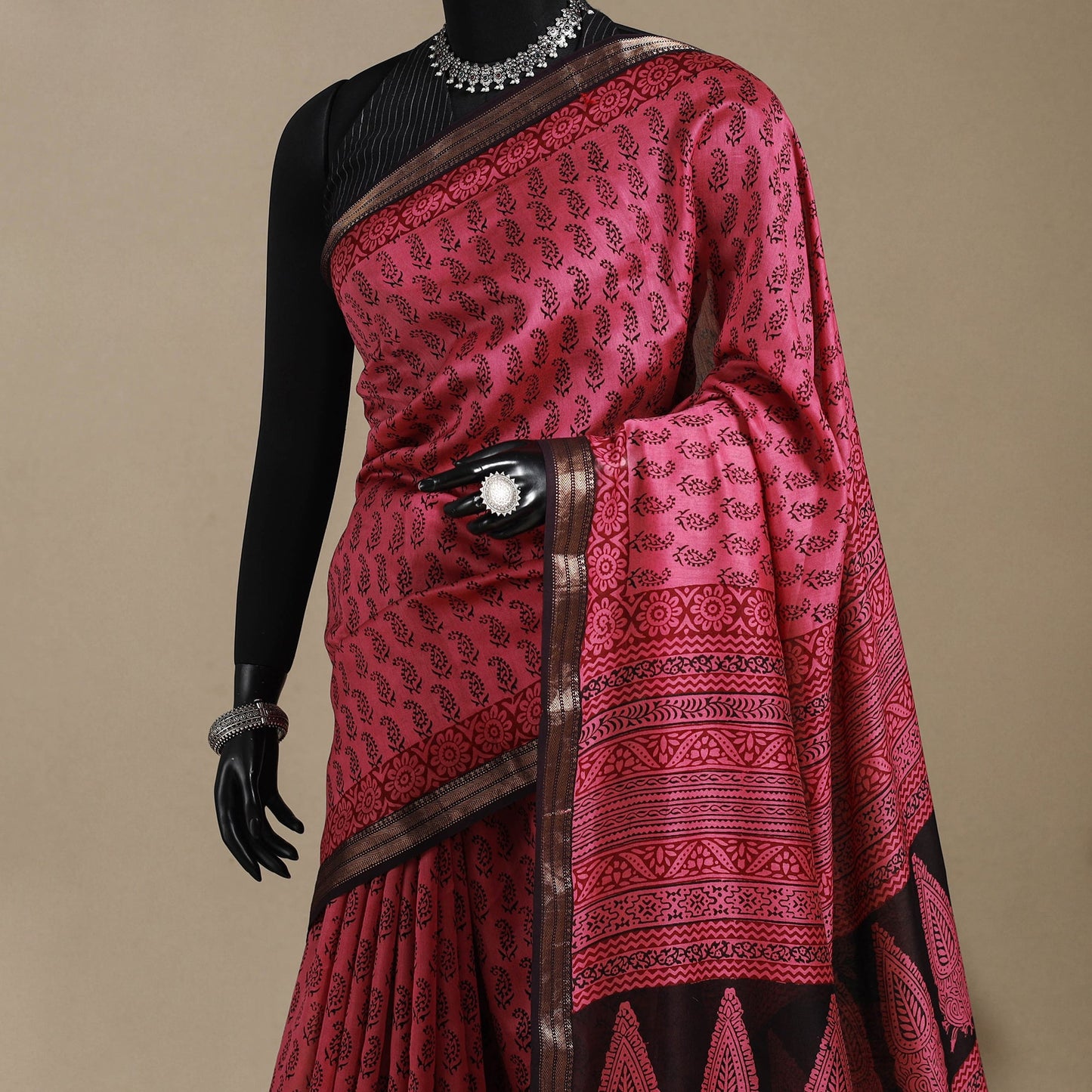 Pink - maheshwari silk natural dyed bagh saree with zari