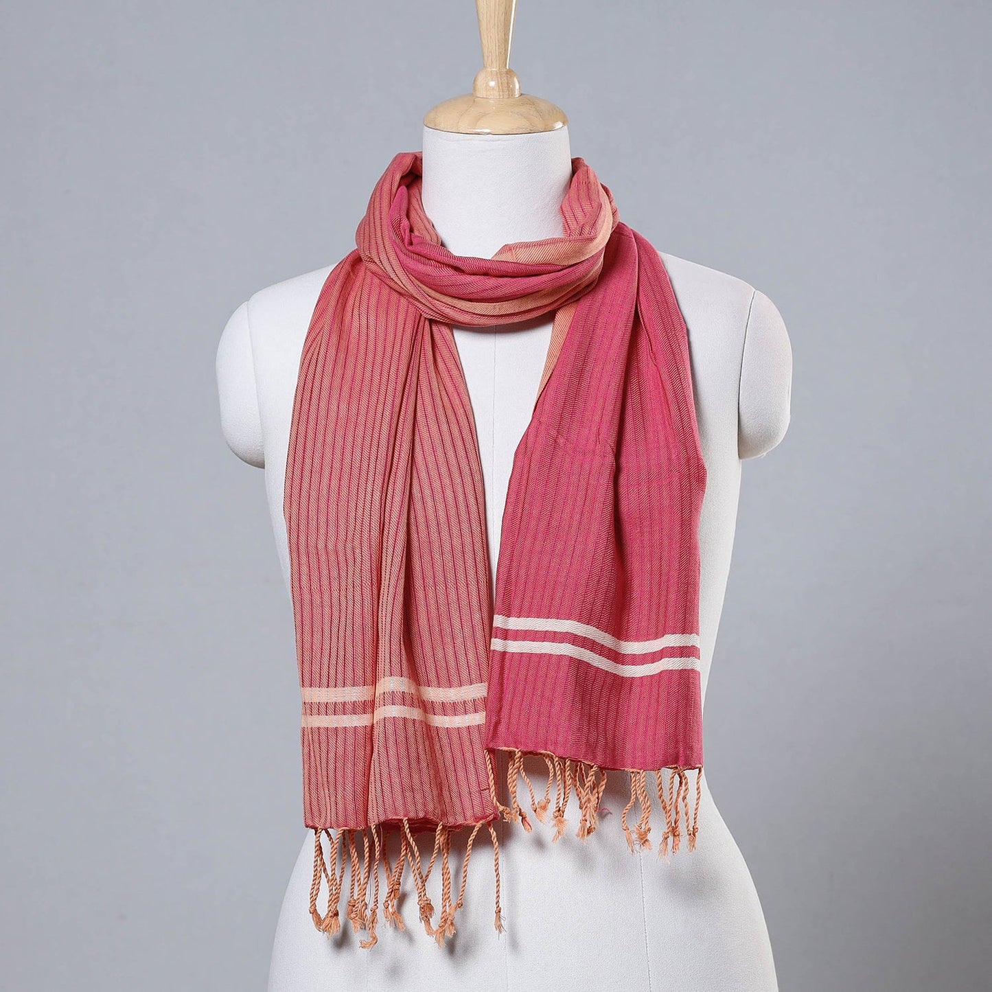  Mangalagiri Cotton Handloom Stole with Tassels Online 
