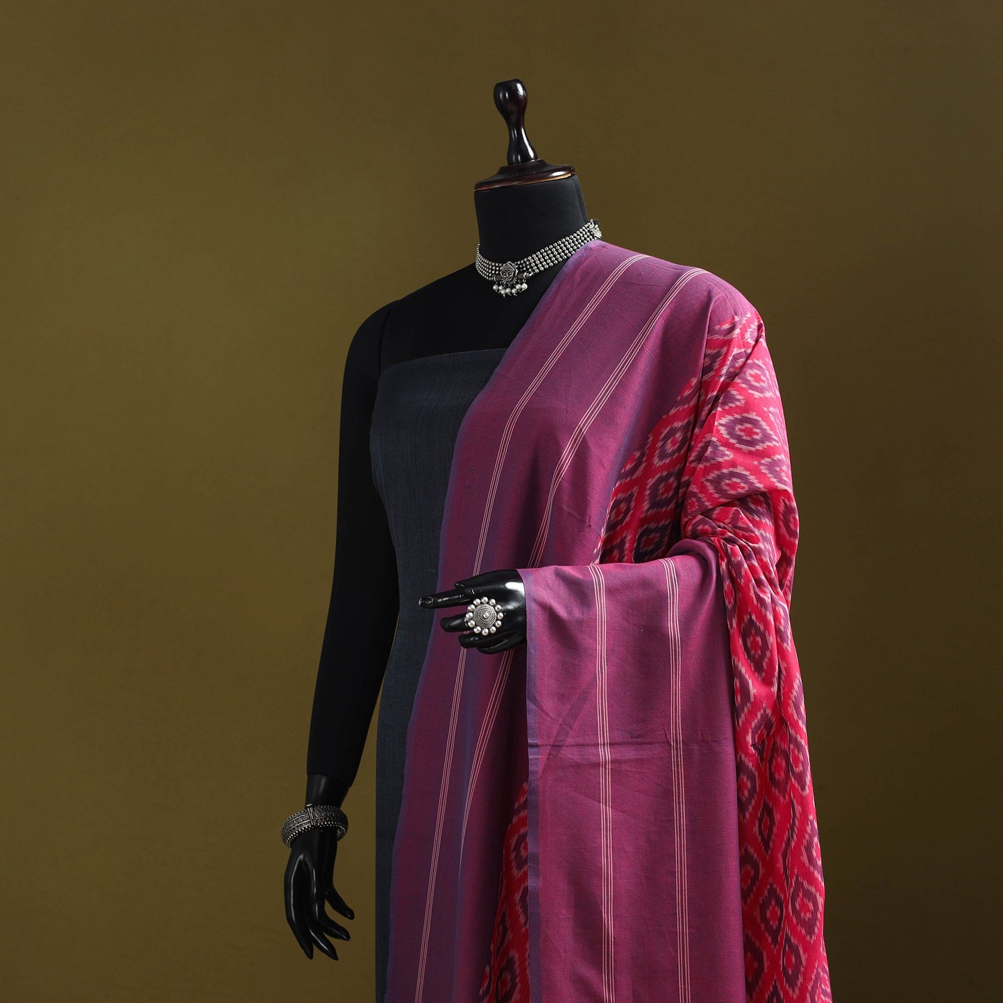 Pink - mercerised cotton pochampally ikat dupatta 02