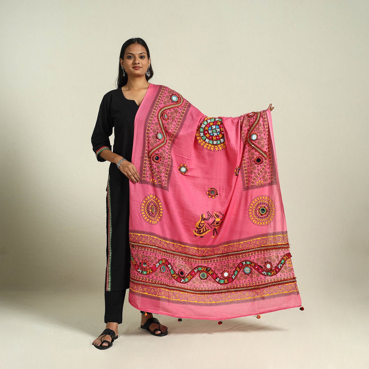 Buy Pink Mirror Work Printed Cotton Kutch Embroidery Dupatta