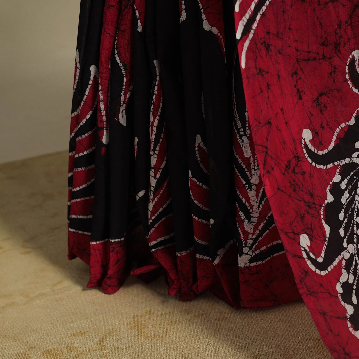 Pink - mul cotton hand batik saree 04 - handcrafted