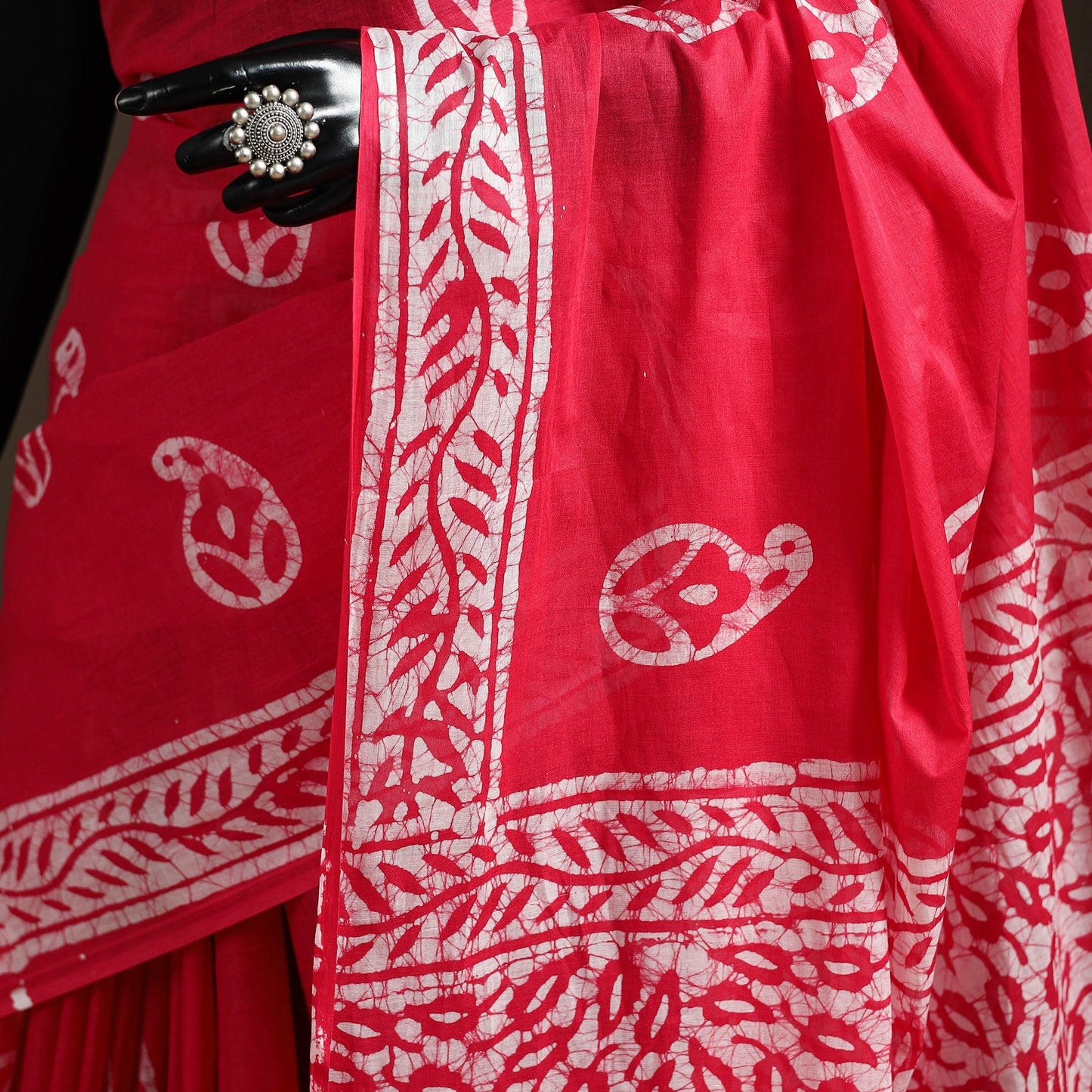 Mul cotton hand batik saree 04 - handcrafted