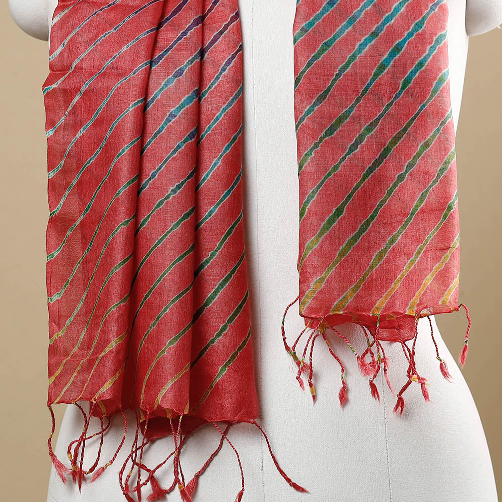 Buy Multicolour Leheriya Tie-Dye Tussar Silk Handloom Stole with Tassels Online at iTokri.com
