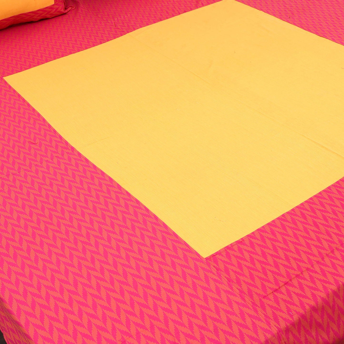  Pink Patchwork Cotton Double Jacquard Bed Sheet Set