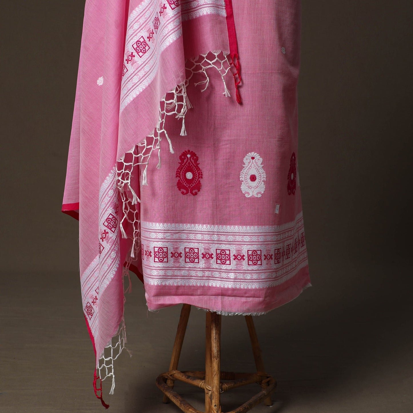 Phulia jamdani zari buti cotton 2pc unstitched dress