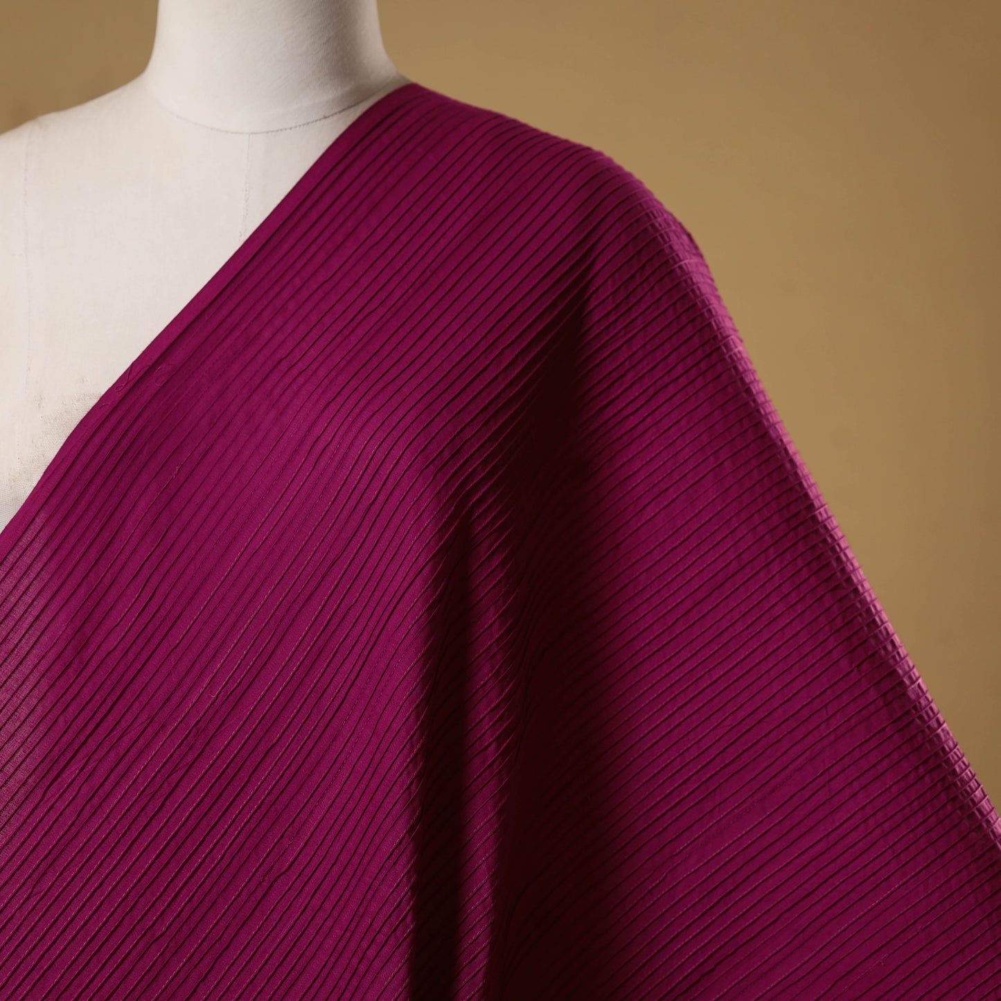 Pintuck plain cotton fabric 04 - handcrafted