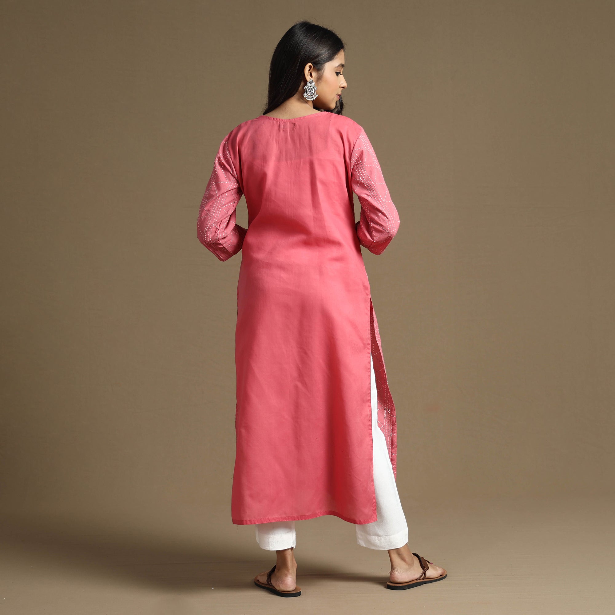 Buy Plain Cotton Tagai Work Long Kurta Online at iTokri.com