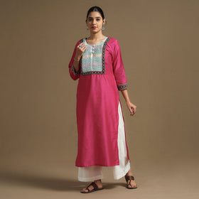Buy Plain Slub Silk Pintuck Kurta with Ikat Patchwork Online at iTokri.com