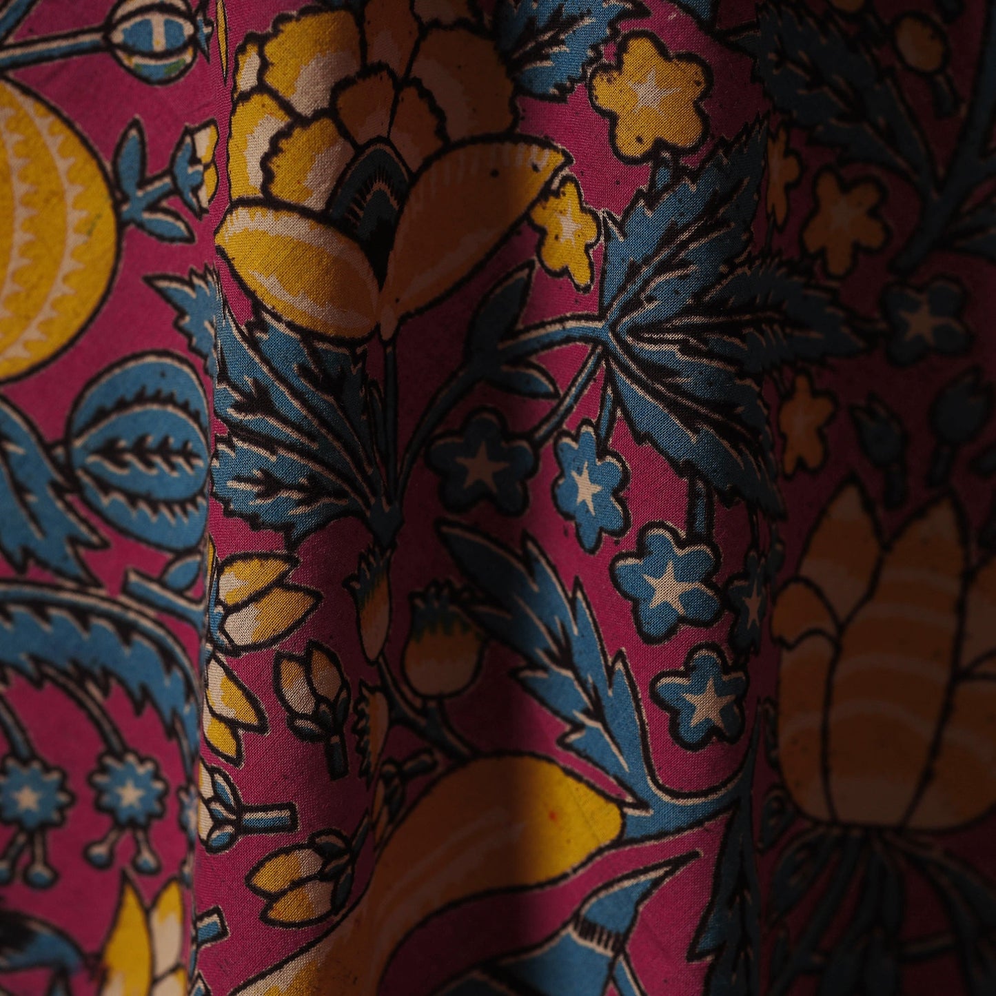 Printed cotton kalamkari fabric 02 - handcrafted