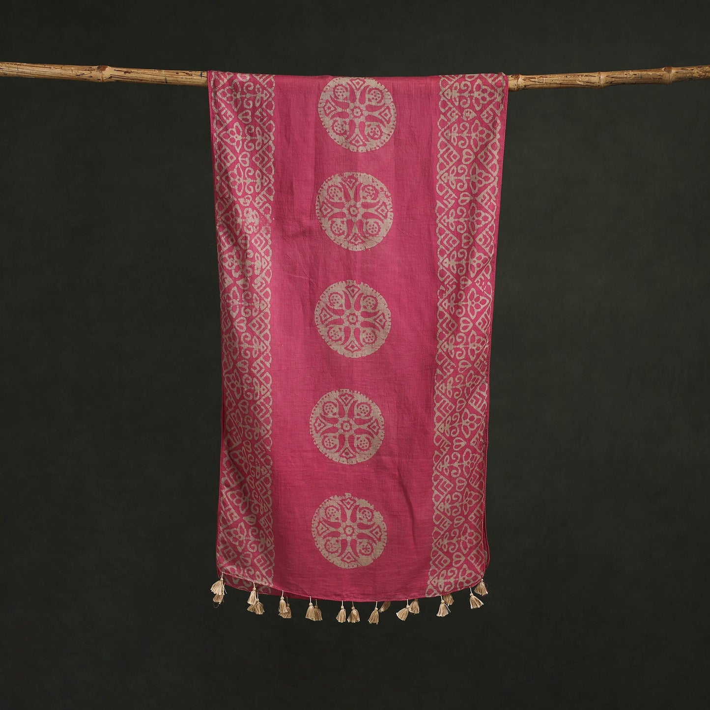 Pure mul cotton kutch hand block batik print stole