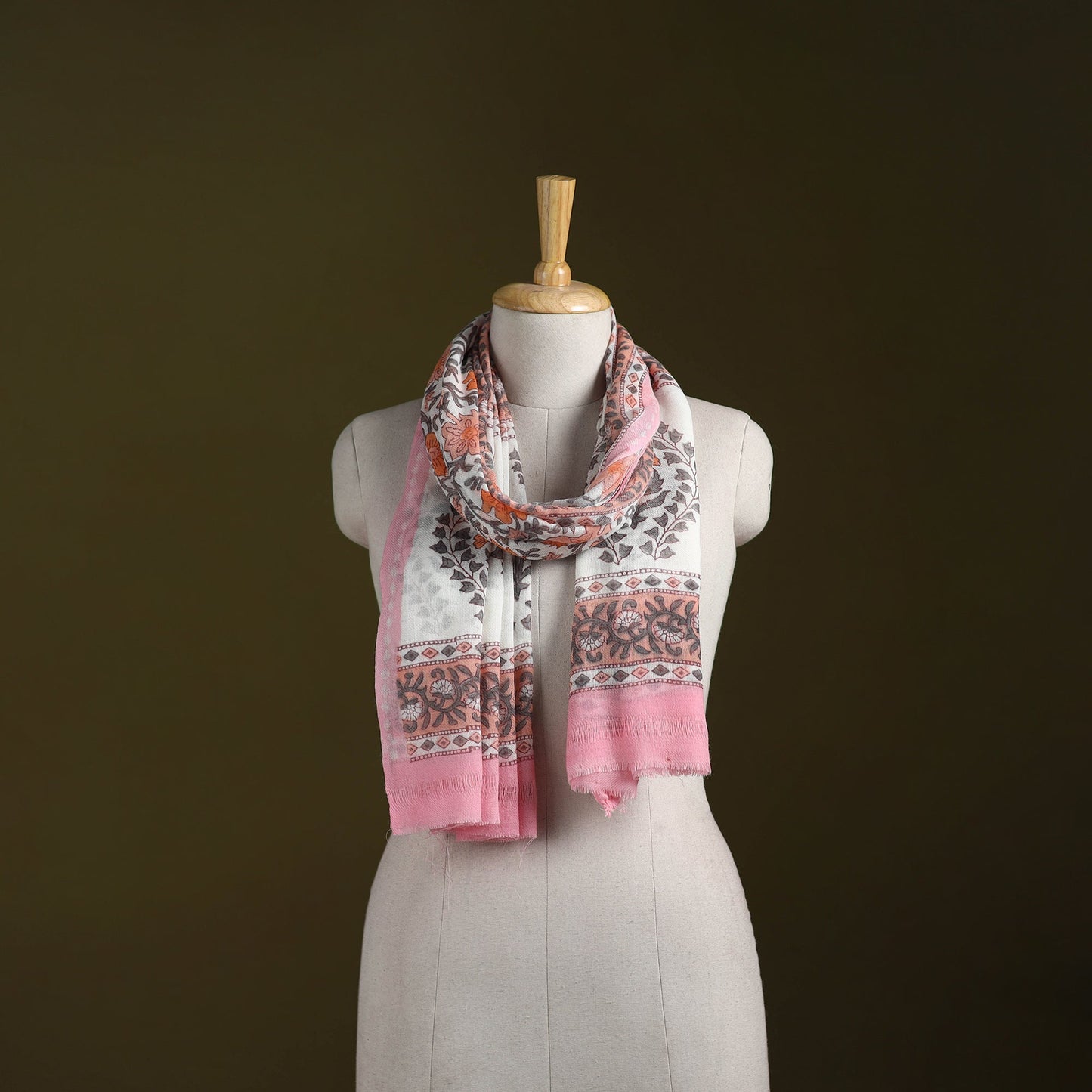 Pure wool hand sanganeri stole 28 - handcrafted